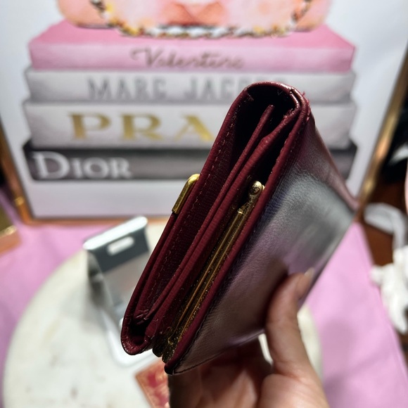 Must de Cartier Long Wallet kiss lock Leather Bordeaux Logo Gold Hardware EUC - Picture 8 of 13